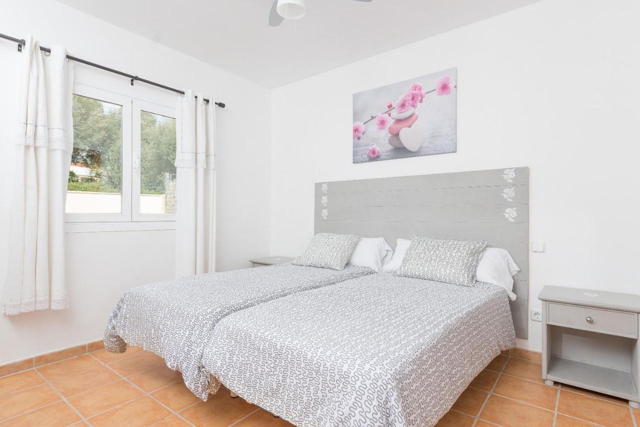 Villa Neo Cala Murada  Bagian luar foto