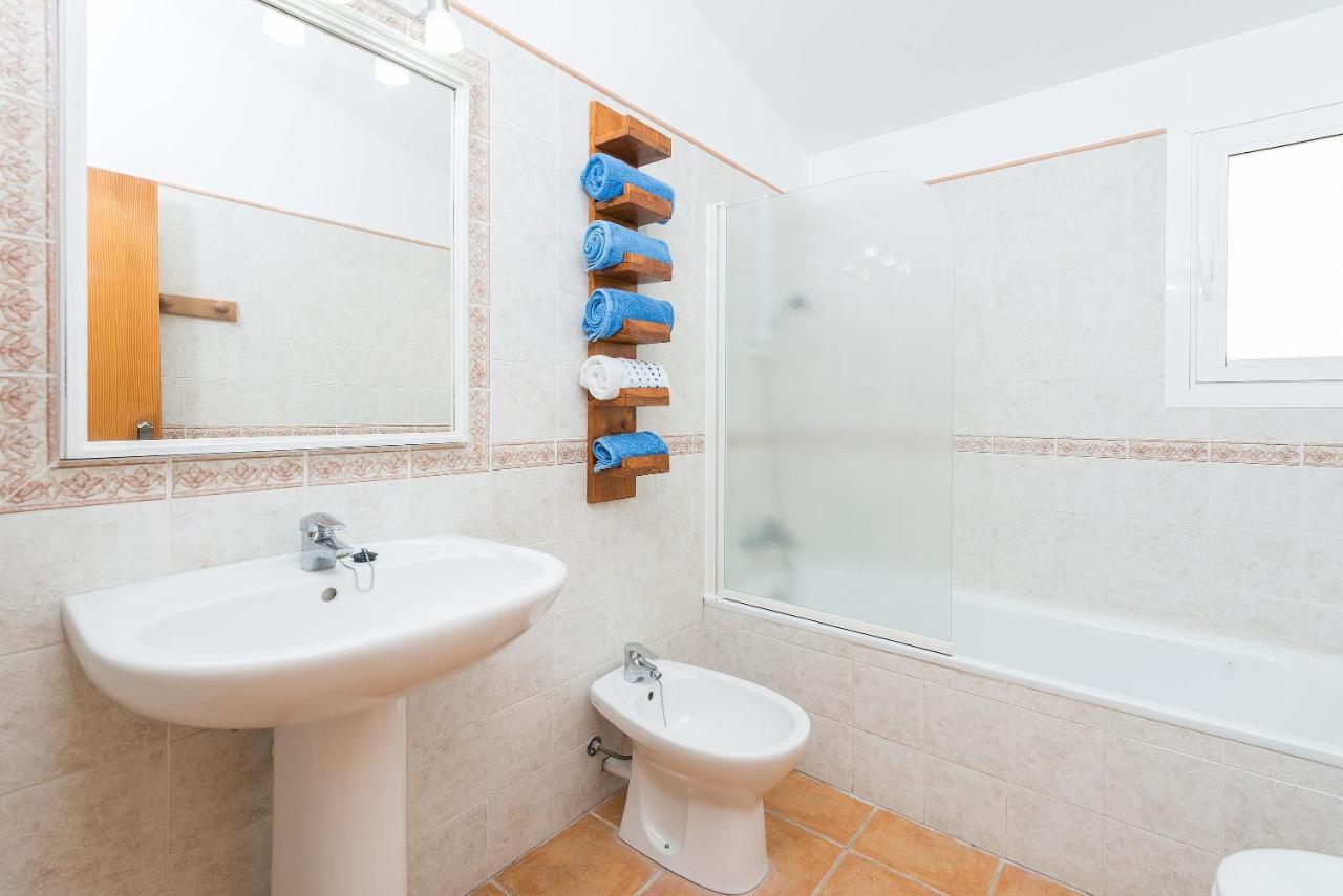 Villa Neo Cala Murada  Bagian luar foto