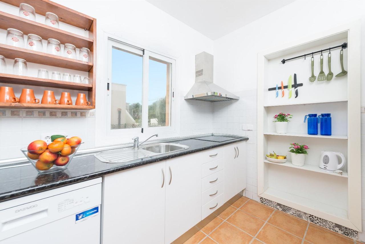 Villa Neo Cala Murada  Bagian luar foto